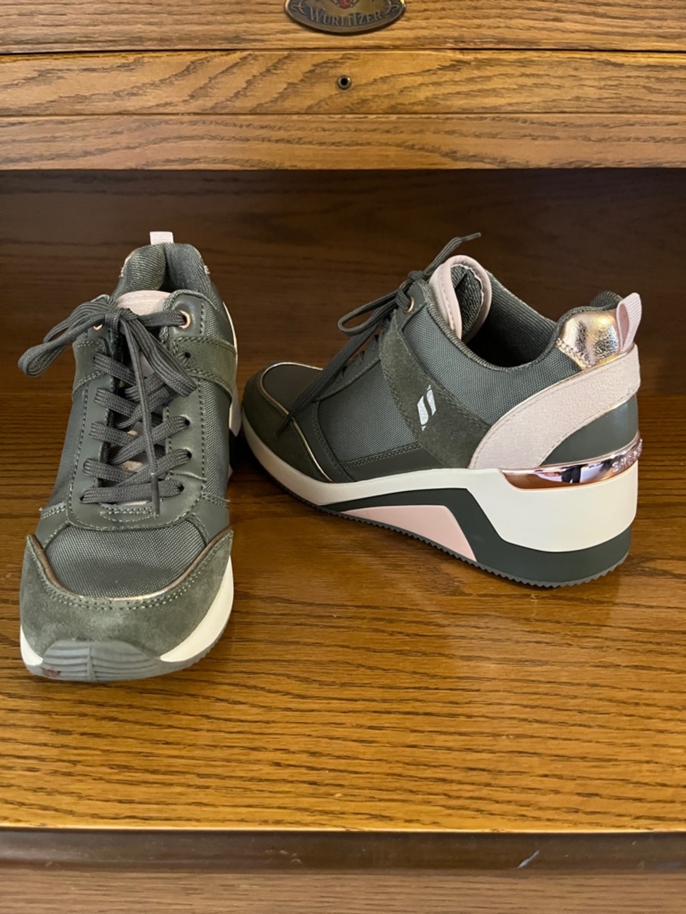 Women’s Wedge Casual Sneakers in Dark Green and Blush